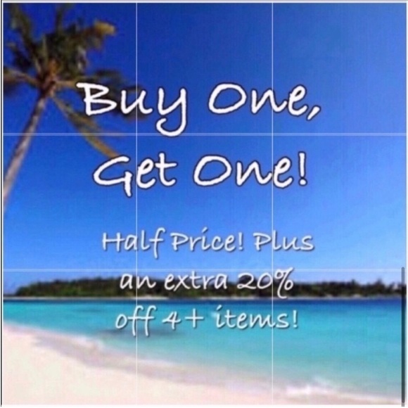 American Eagle boyfriend fit high low plaid button down top red green xs - Picture 7 of 8